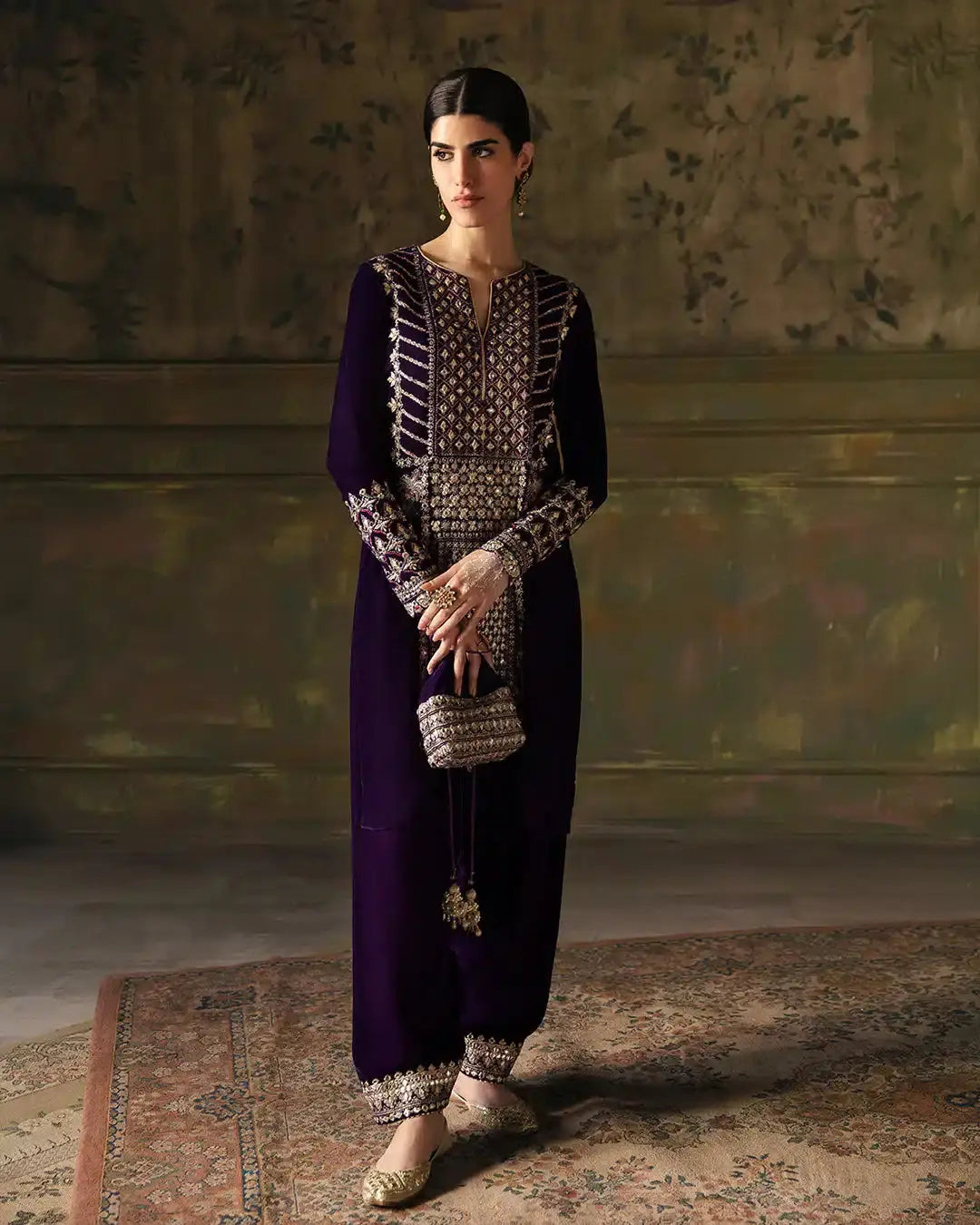 Faiza Saqlain | Manaar Luxe Formals 23 | Elayha - Pakistani Designer Dress - by Faiza Saqlain | Type:  - 100% Original at Saira Sultan