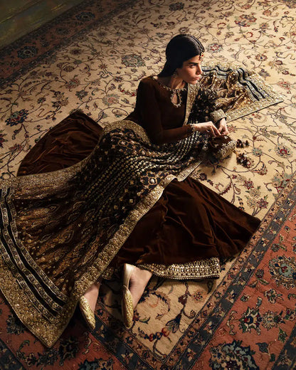 Faiza Saqlain | Manaar Luxe Formals 23 | Ritaan - Pakistani Designer Dress - by Faiza Saqlain | Type: Bridal - 100% Original at Saira Sultan
