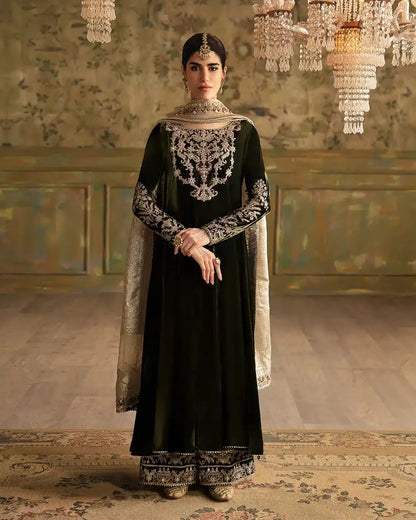 Faiza Saqlain | Manaar Luxe Formals 23 | Tissa - Pakistani Designer Dress - by Faiza Saqlain | Type: Bridal - 100% Original at Saira Sultan