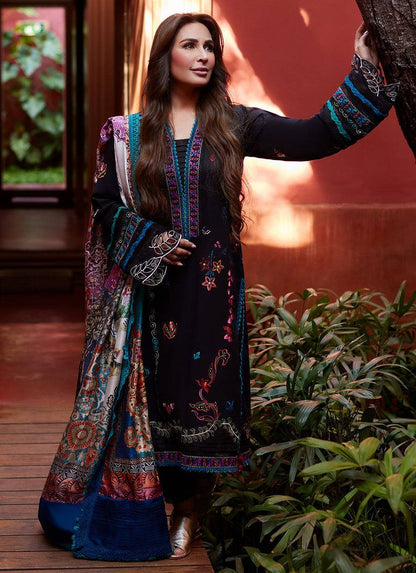 Farah Talib Aziz | Suay Lawn 24 | ILARIA BLACK - Pakistani Designer Dress - by Farah Talib Aziz | Type: Luxury - 100% Original at Saira Sultan
