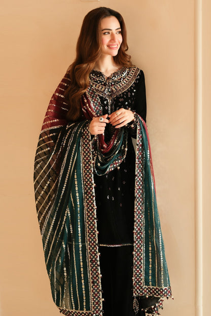 Jazmin | Velvet Edit 24 | Velvet Formal VF-2037 - Pakistani Designer Dress - by Jazmin | Type: Formal - 100% Original at Saira Sultan