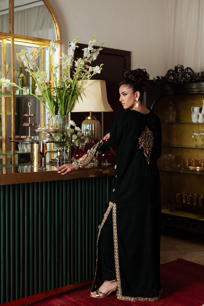 Saira Rizwan | Velvet Pret 25 | EMERA-SRVP25-10 by Saira Rizwan - Designer Dress - Type : Ladies Clothes - Available at Saira Sultan - 100% Original 