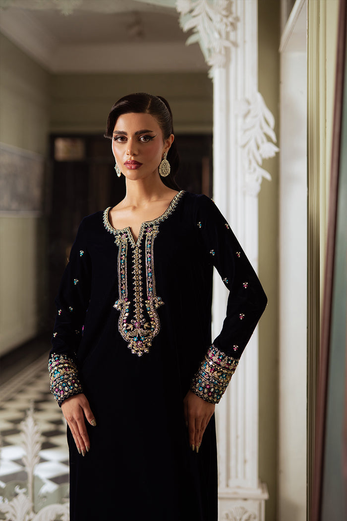 Saira Rizwan | Velvet Pret 25 | ZEHRA-SRVP25-01 by Saira Rizwan - Designer Dress - Type : Ladies Clothes - Available at Saira Sultan - 100% Original 