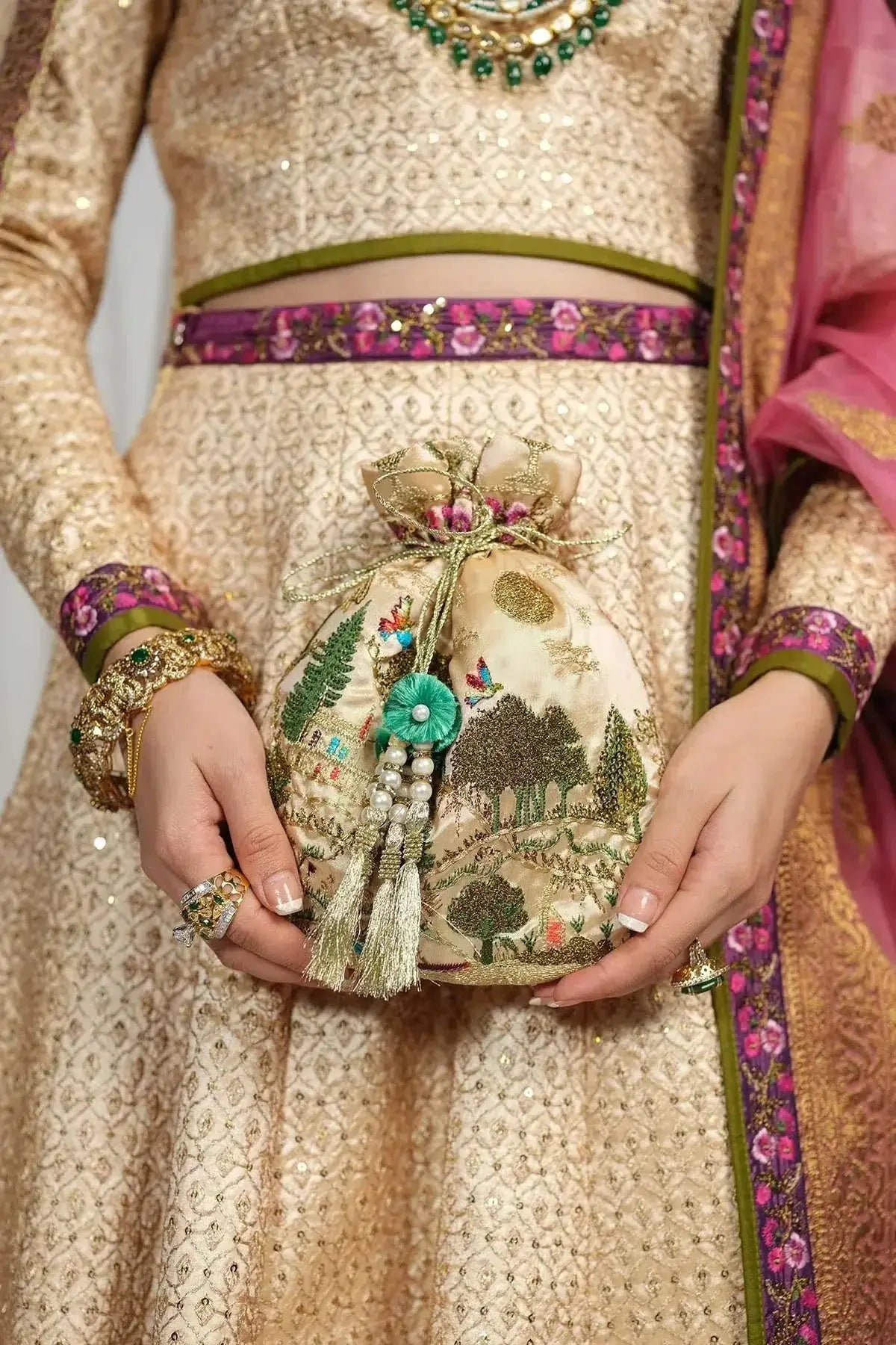 Fahad Hussayn | National Sport Casbah | Gharoli - Pakistani Designer Dress - by Fahad Hussayn | Type: Bridal - 100% Original at Saira Sultan