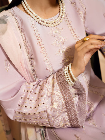 Izel | Dastak Luxury Lawn | GUL M Lilac Lawn
