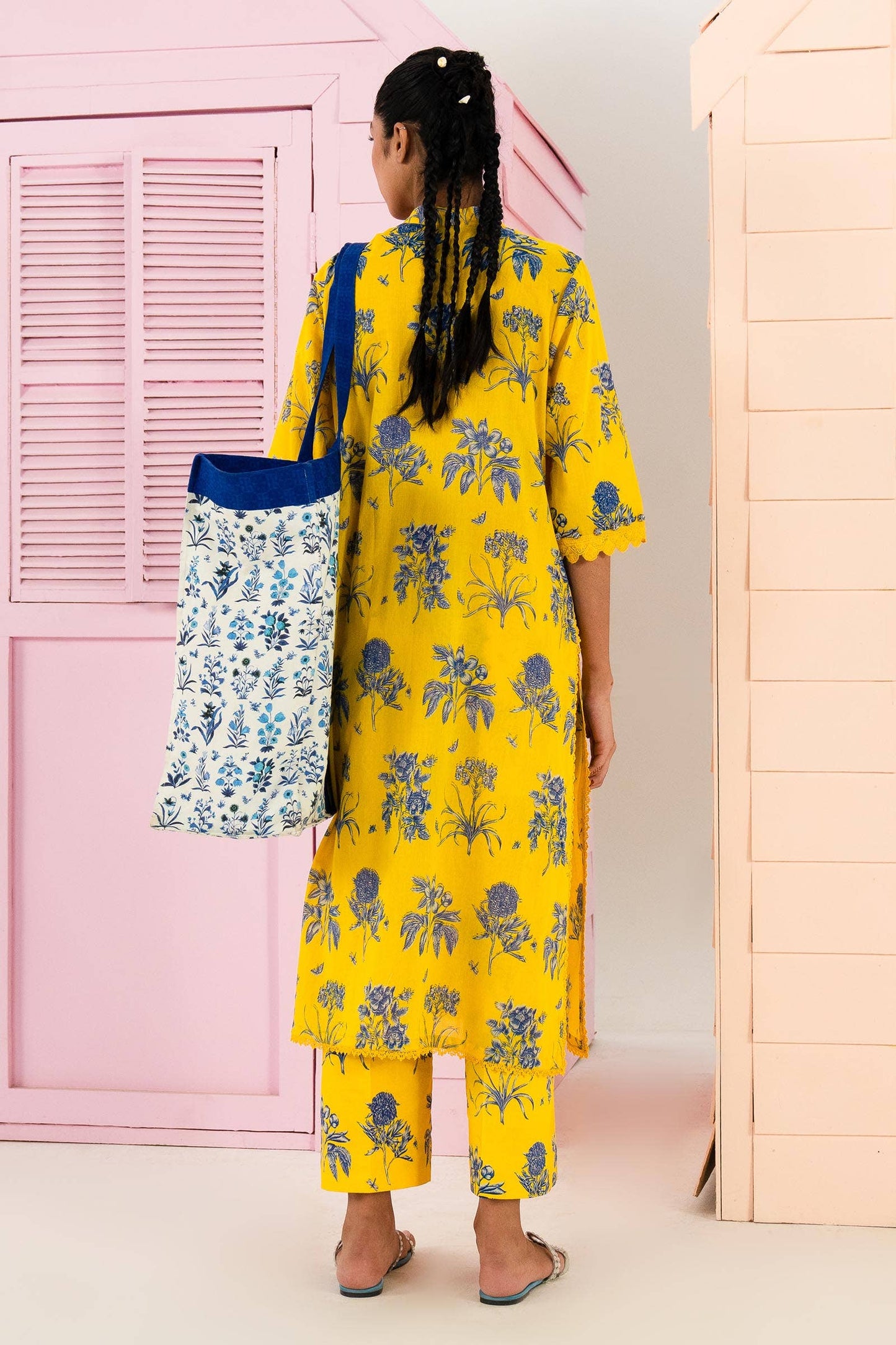 Sana Safinaz | Mahay Summer Lawn 24 | S-48 - Pakistani Designer Dress - by Sana Safinaz | Type: Luxury - 100% Original at Saira Sultan