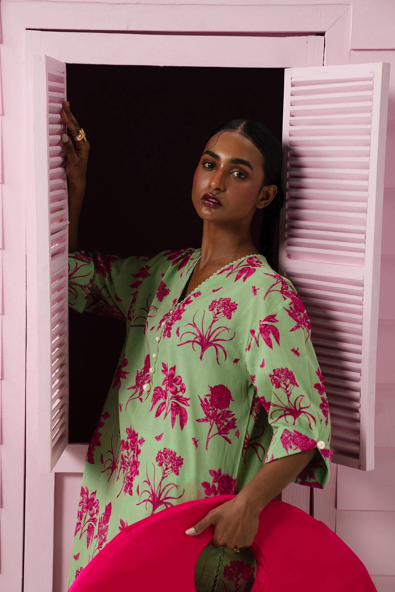 Sana Safinaz | Mahay Summer Lawn 24 | S-47 - Pakistani Designer Dress - by Sana Safinaz | Type: Luxury - 100% Original at Saira Sultan