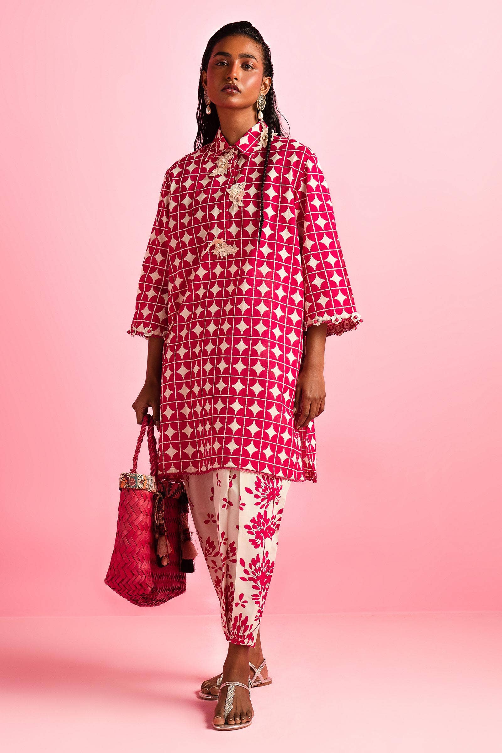 Sana Safinaz | Mahay Summer Lawn 24 | S-38 - Pakistani Designer Dress - by Sana Safinaz | Type: Luxury - 100% Original at Saira Sultan