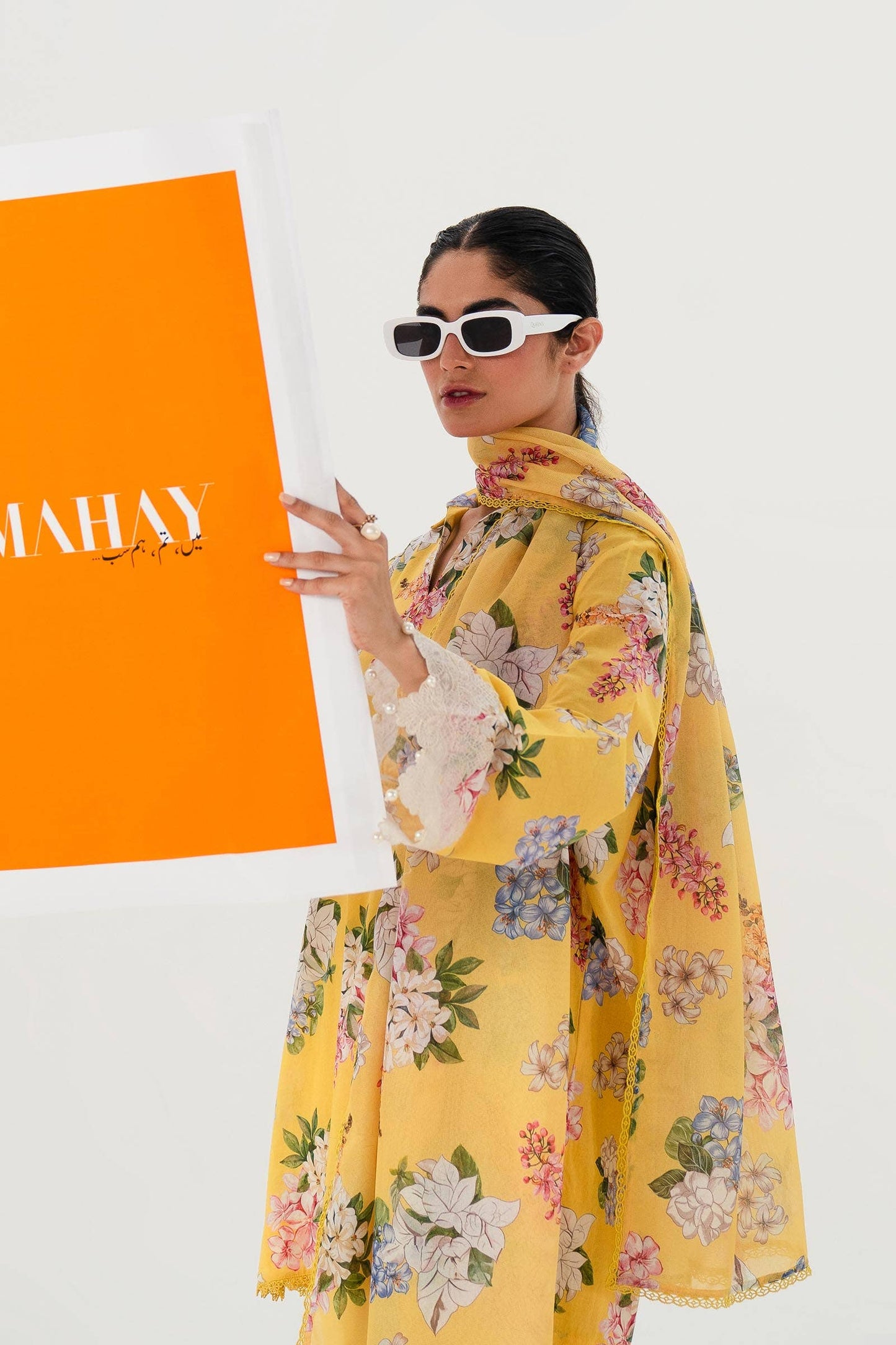 Sana Safinaz | Mahay Summer Lawn 24 | S-33 - Pakistani Designer Dress - by Sana Safinaz | Type: Luxury - 100% Original at Saira Sultan