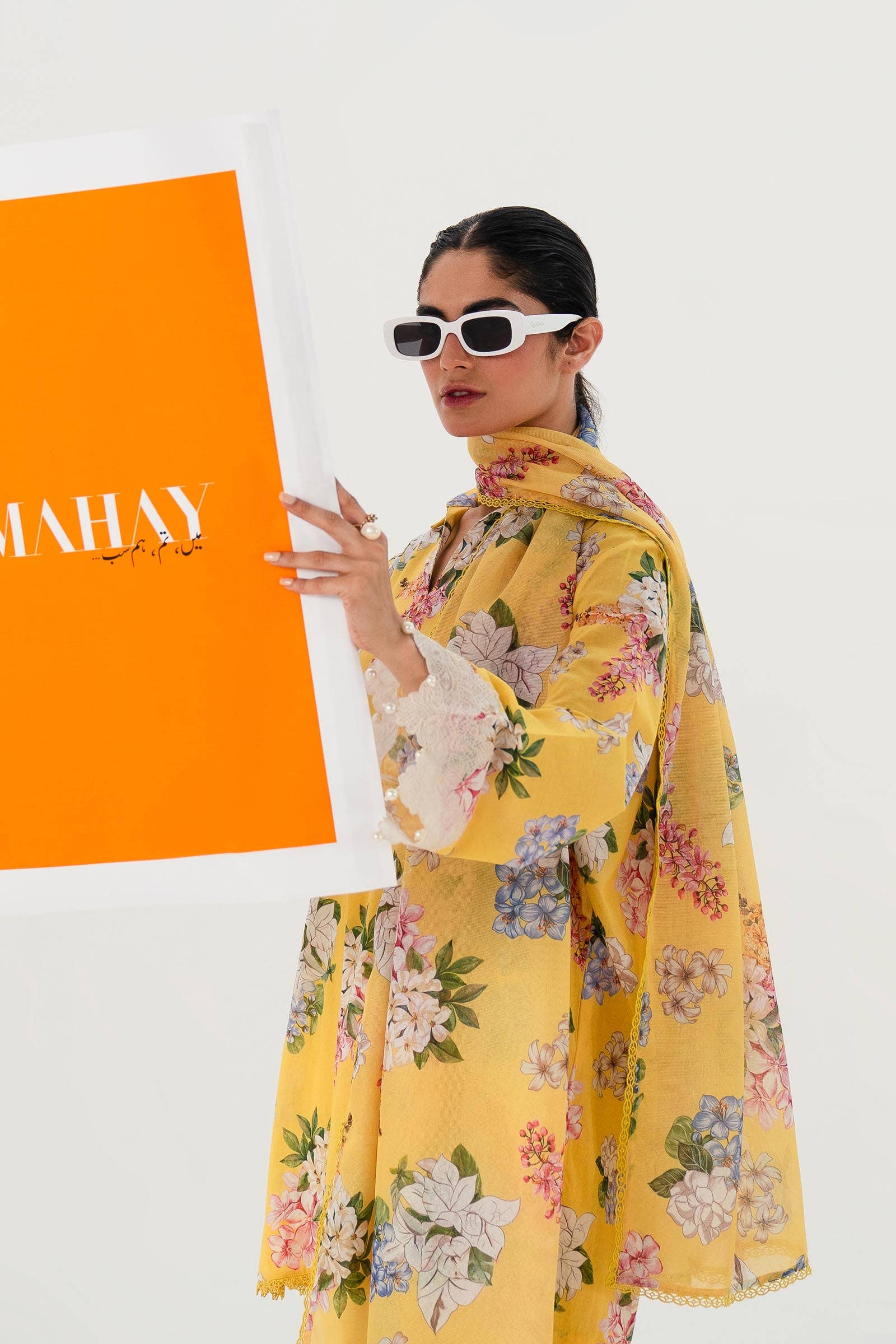 Sana Safinaz | Mahay Summer Lawn 24 | S-33 - Pakistani Designer Dress - by Sana Safinaz | Type: Luxury - 100% Original at Saira Sultan
