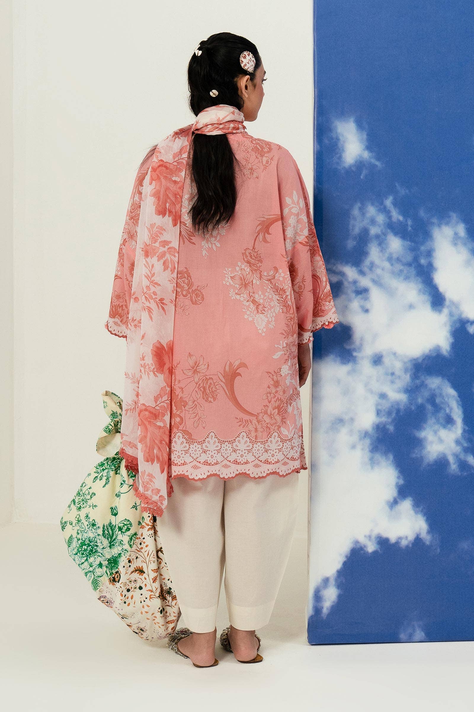 Sana Safinaz | Mahay Summer Lawn 24 | S-32 - Pakistani Designer Dress - by Sana Safinaz | Type: Luxury - 100% Original at Saira Sultan