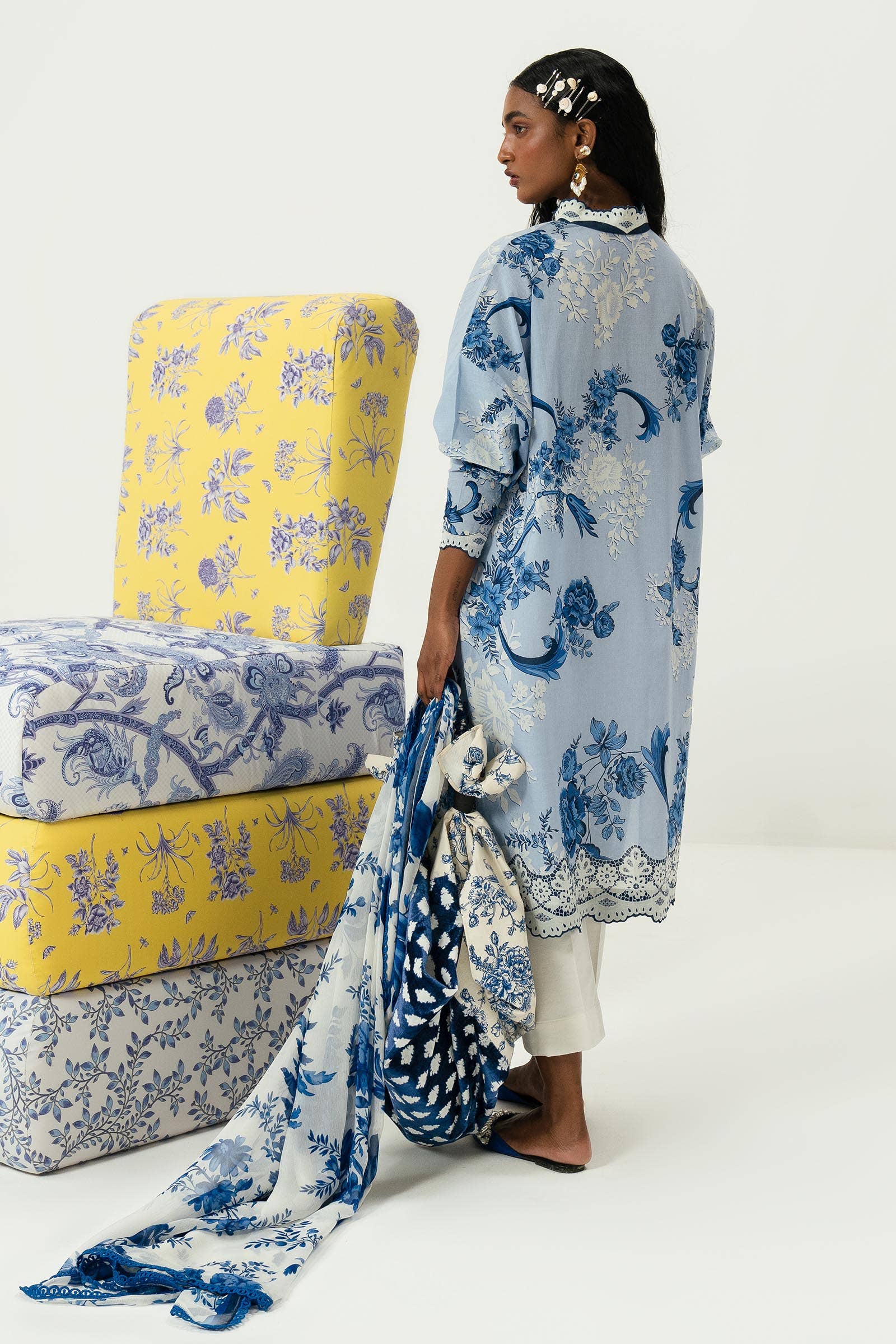 Sana Safinaz | Mahay Summer Lawn 24 | S-31 - Pakistani Designer Dress - by Sana Safinaz | Type: Luxury - 100% Original at Saira Sultan
