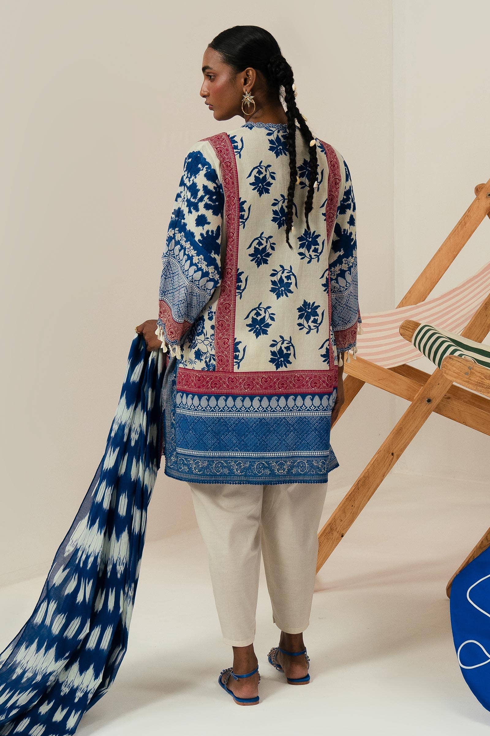 Sana Safinaz | Mahay Summer Lawn 24 | S-27 - Pakistani Designer Dress - by Sana Safinaz | Type: Luxury - 100% Original at Saira Sultan