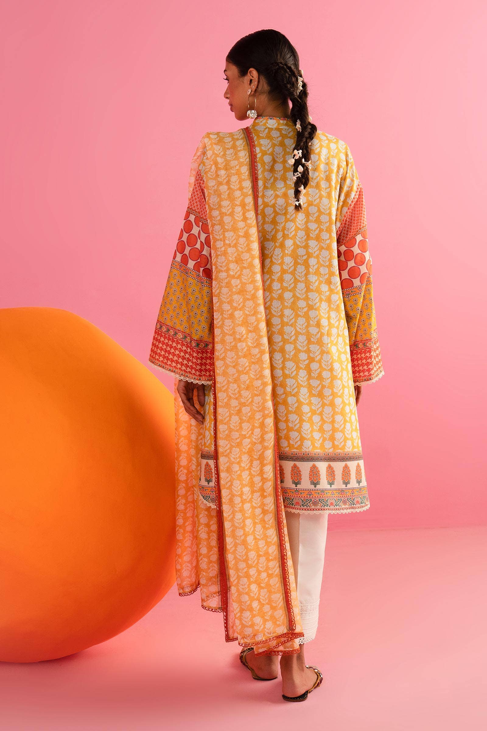 Sana Safinaz | Mahay Summer Lawn 24 | S-14 - Pakistani Designer Dress - by Sana Safinaz | Type: Luxury - 100% Original at Saira Sultan