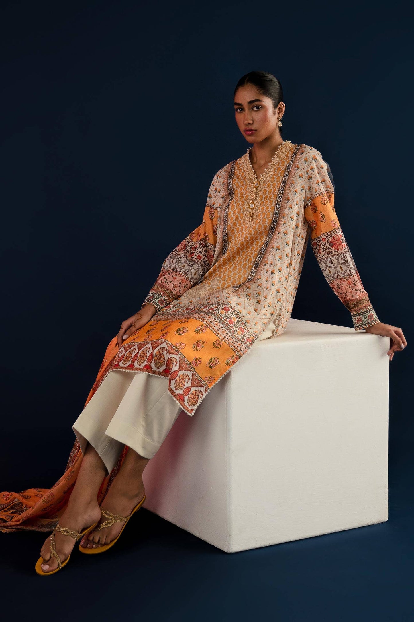 Sana Safinaz | Mahay Summer Lawn 24 | S-11 - Pakistani Designer Dress - by Sana Safinaz | Type: Luxury - 100% Original at Saira Sultan