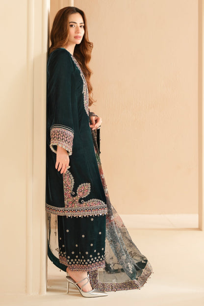 Jazmin | Velvet Edit 24 | Velvet Formal VF-2039 - Pakistani Designer Dress - by Jazmin | Type: Formal - 100% Original at Saira Sultan