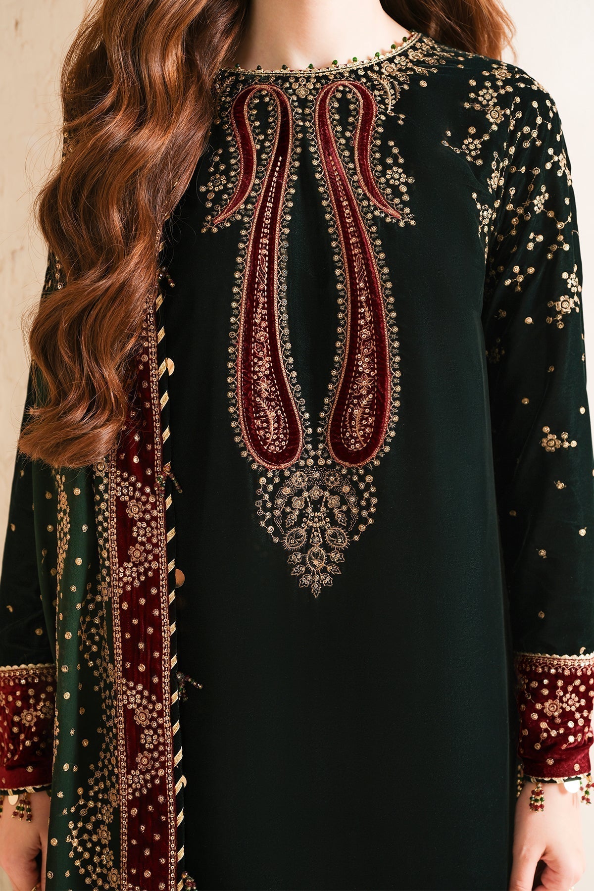 Jazmin | Velvet Edit 24 | Velvet Formal VF-2034 - Pakistani Designer Dress - by Jazmin | Type: Formal - 100% Original at Saira Sultan
