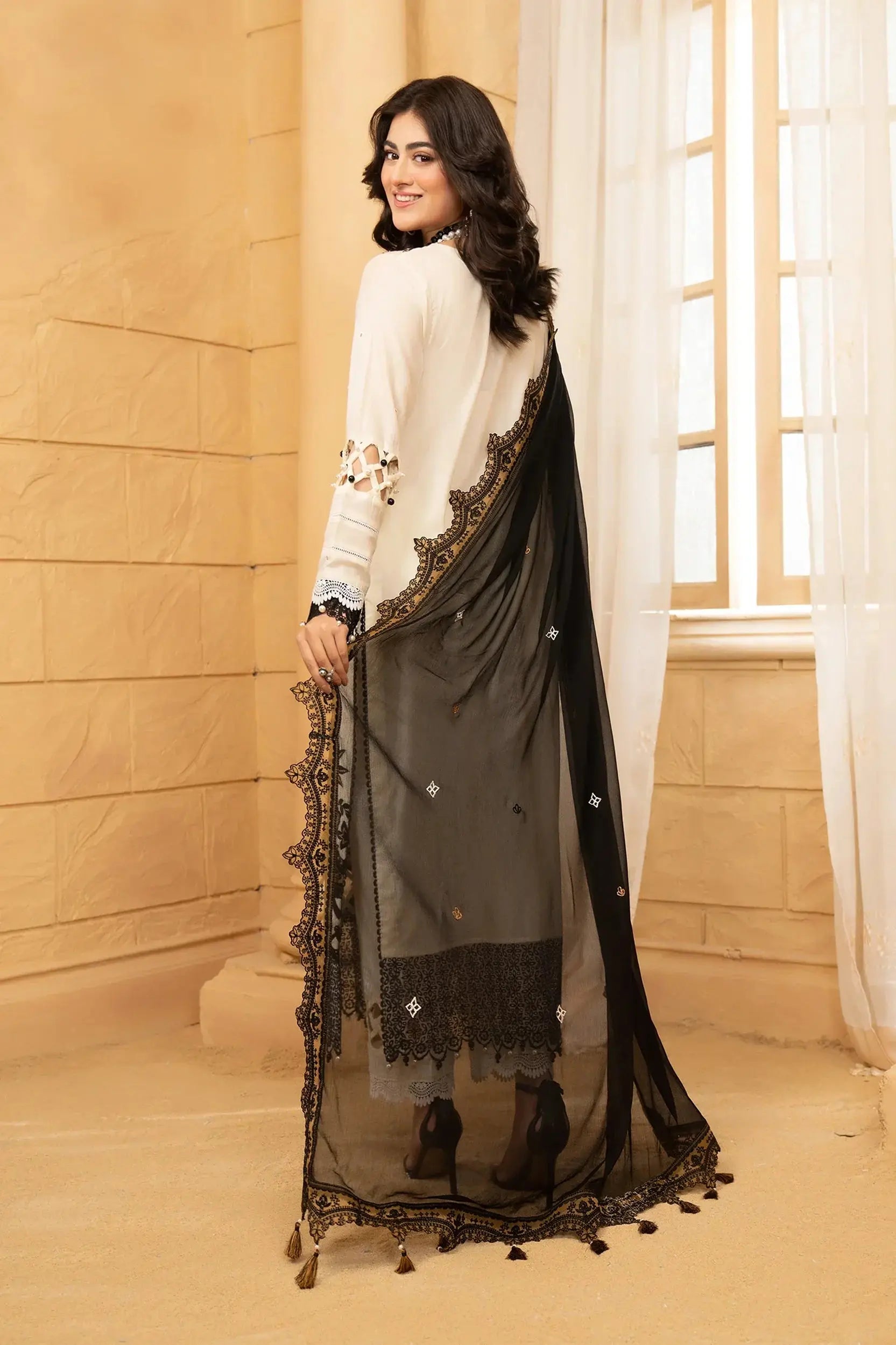 Hemstitch | Summer Luxury Lawn 24 | Prestige - Pakistani Designer Dress - by Hemstitch | Type:  - 100% Original at Saira Sultan