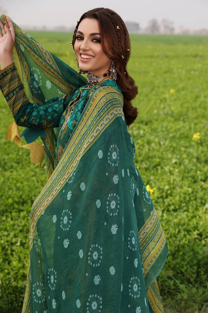 Charizma | Signature Print Vol 1 | SP4-04 - Pakistani Designer Dress - by Charizma | Type: Luxury - 100% Original at Saira Sultan