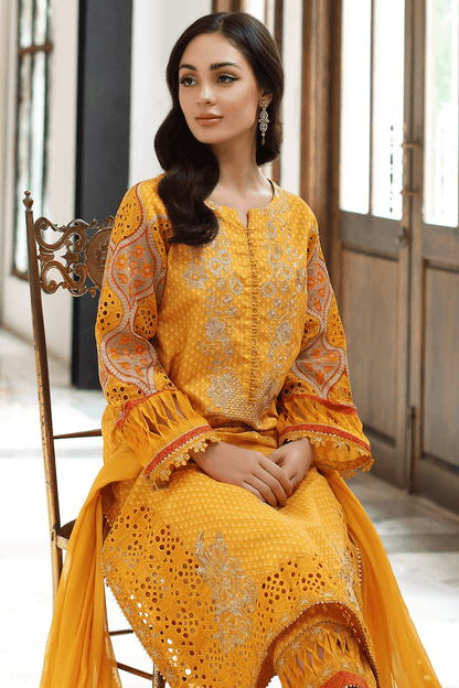 Charizma | Ramzan Edit | RE4-06 - Pakistani Designer Dress - by Charizma | Type: Luxury - 100% Original at Saira Sultan