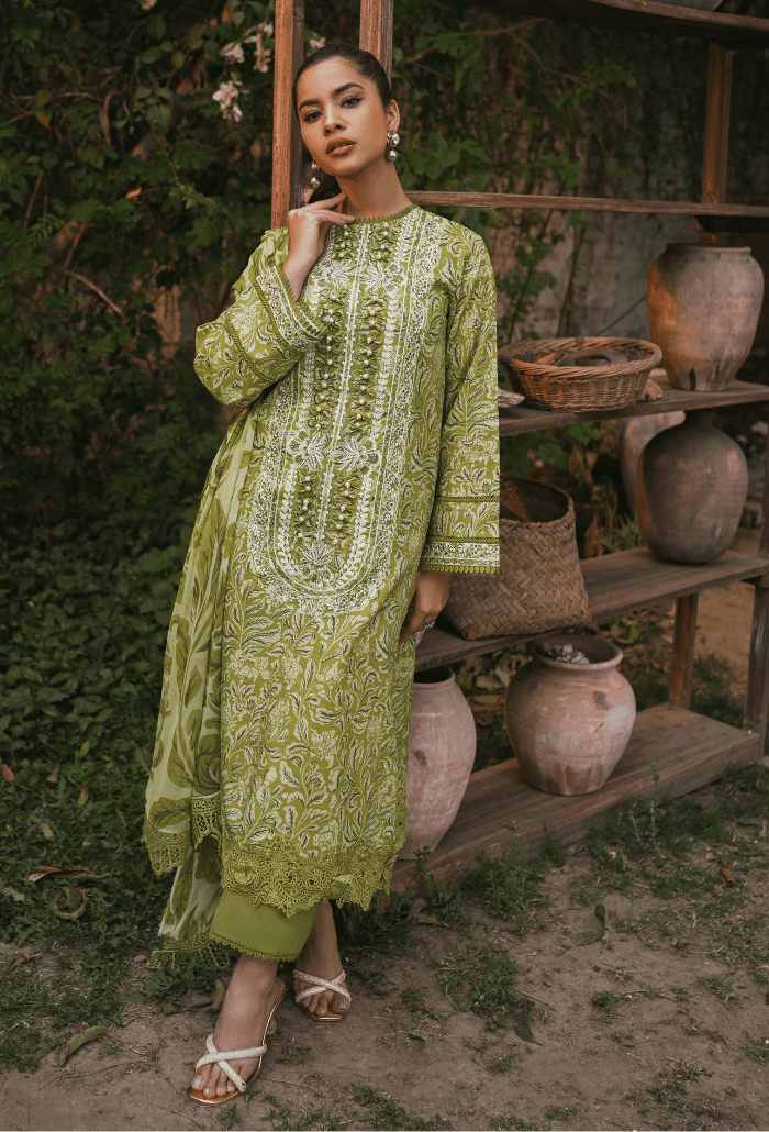 Humdum | Gardenia Lawn | D09 - Pakistani Designer Dress - by HumDum | Type: Luxury - 100% Original at Saira Sultan