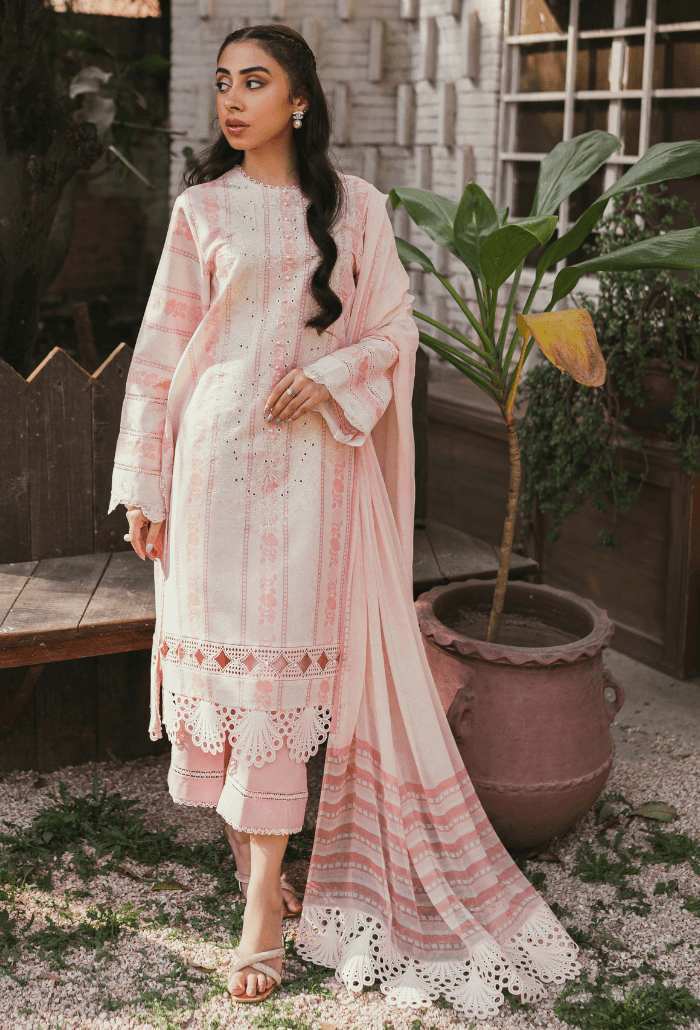 Humdum | Gardenia Lawn | D03 - Pakistani Designer Dress - by HumDum | Type: Luxury - 100% Original at Saira Sultan