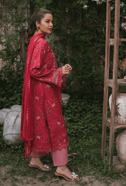Humdum | Gardenia Lawn | D06 - Pakistani Designer Dress - by HumDum | Type: Luxury - 100% Original at Saira Sultan