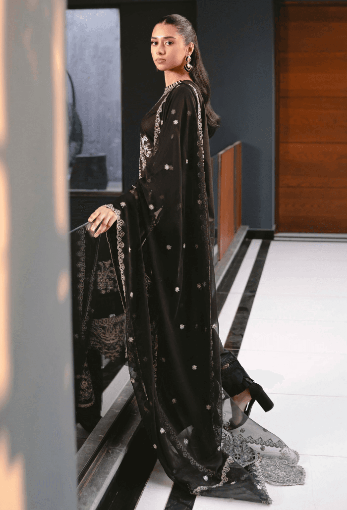 Humdum | Meraki Lawn 24 | d06 - Pakistani Designer Dress - by HumDum | Type: Luxury - 100% Original at Saira Sultan