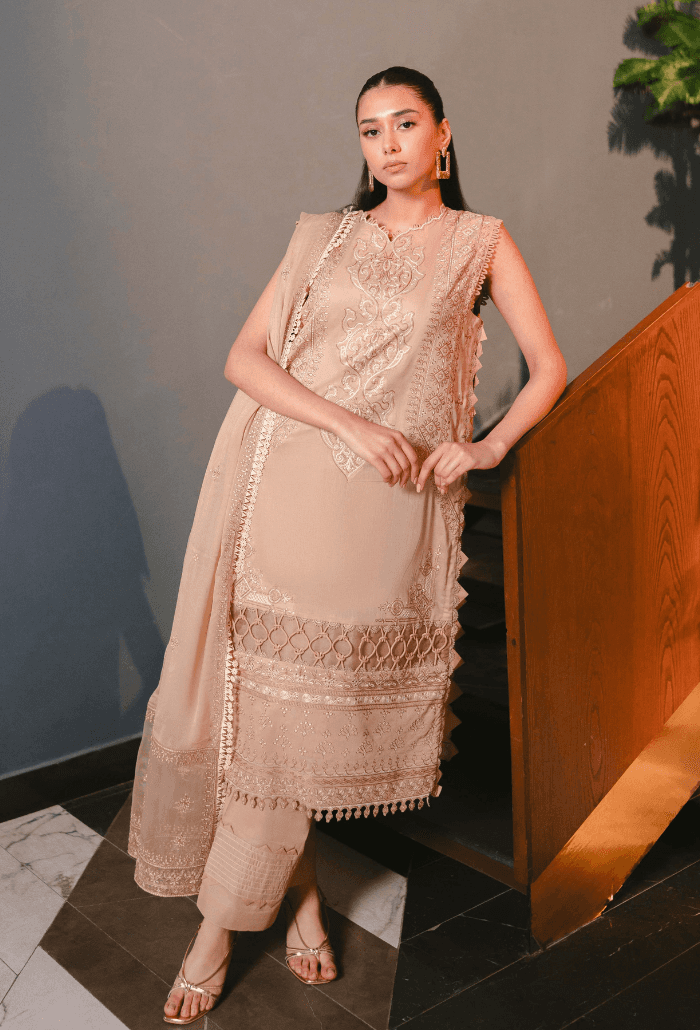 Humdum | Meraki Lawn 24 | d10 - Pakistani Designer Dress - by HumDum | Type: Luxury - 100% Original at Saira Sultan