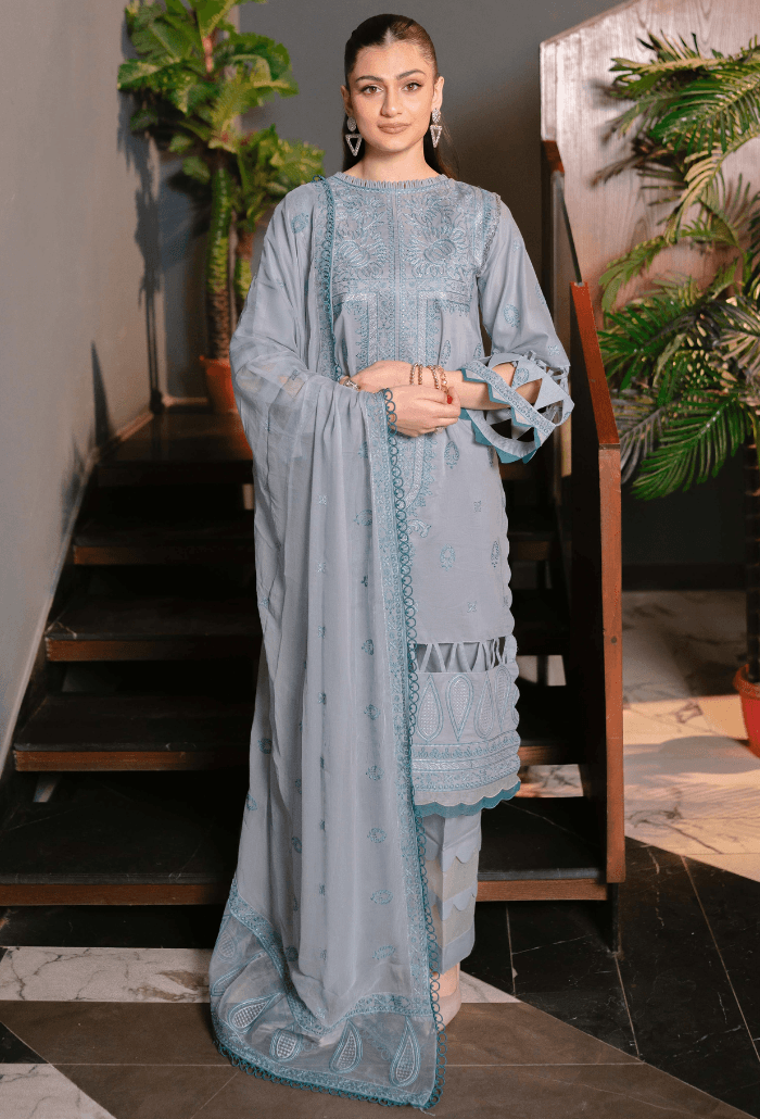 Humdum | Meraki Lawn 24 | d05 - Pakistani Designer Dress - by HumDum | Type: Luxury - 100% Original at Saira Sultan