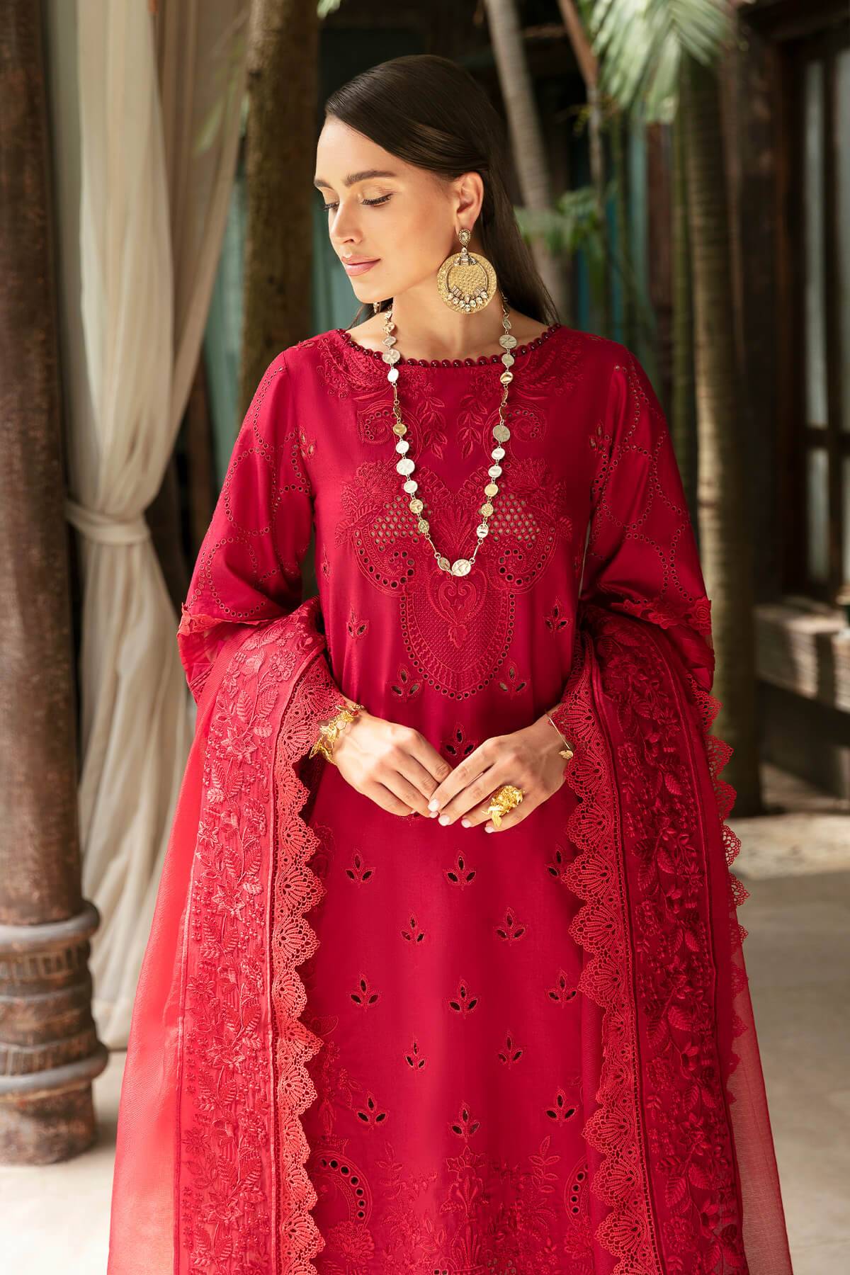 Imrozia Premium | Reve Luxury Lawn | S.L 56 Julia - Pakistani Designer Dress - by Imrozia Premium | Type: Luxury - 100% Original at Saira Sultan