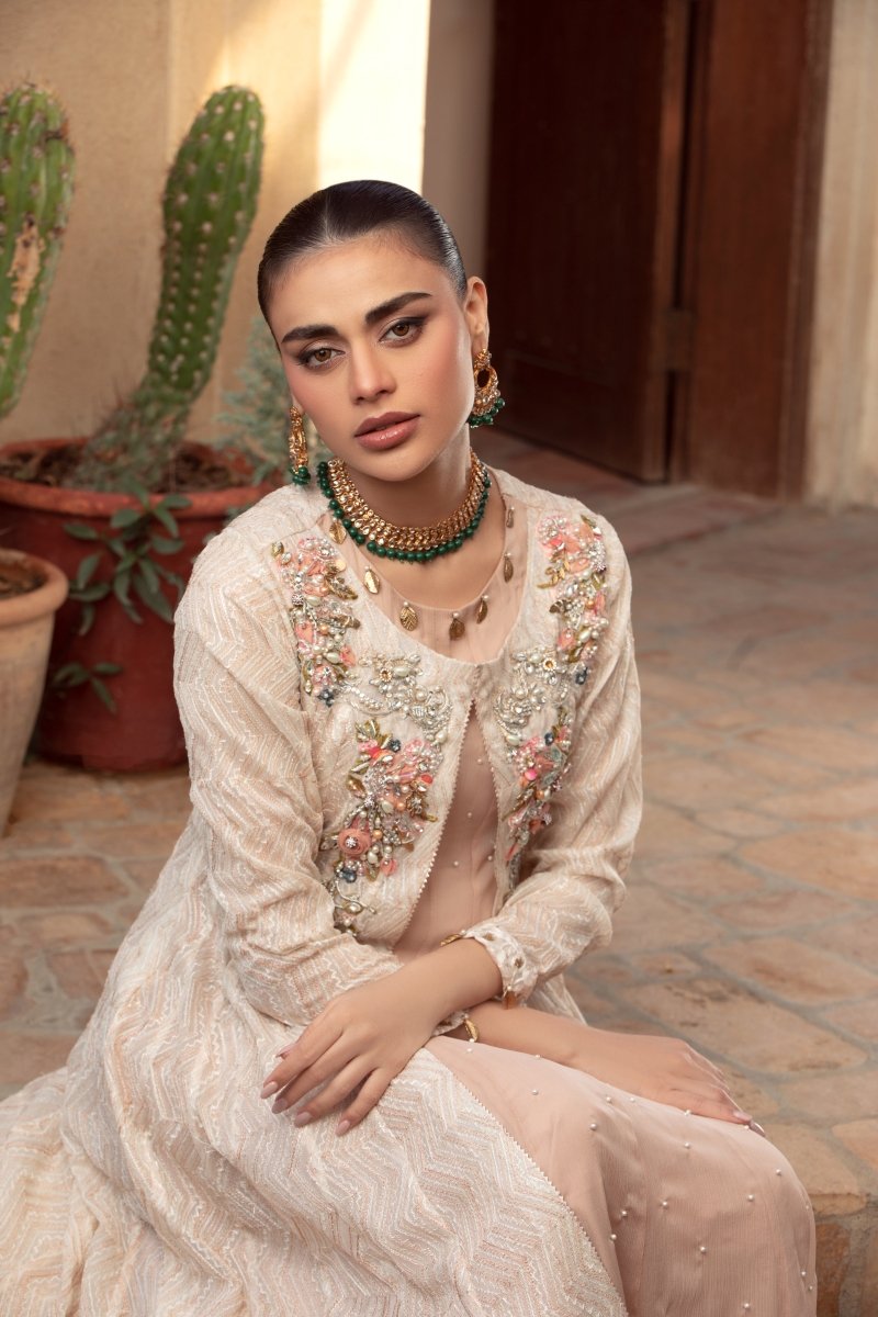 Panache | Pret | Ivory Buzz XL