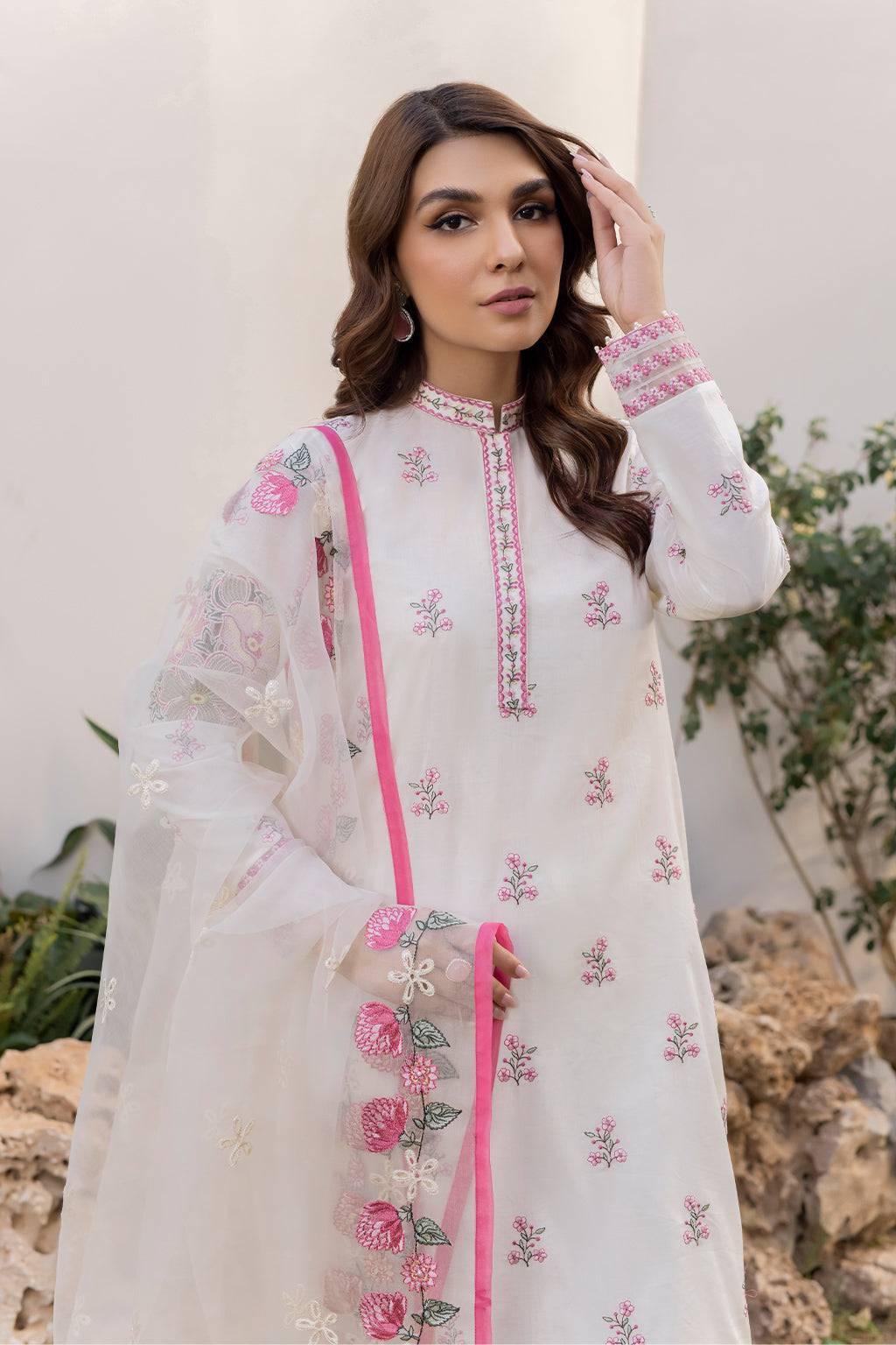 Iznik | Lawnkari 24 | UE-157 CANDYTUFT - Pakistani Designer Dress - by Iznik | Type: Formal - 100% Original at Saira Sultan