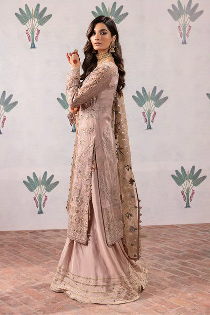 Iznik | Shendi Luxury Formals 23 | ISC-04 MAALA - Pakistani Designer Dress - by Iznik | Type: Formal - 100% Original at Saira Sultan