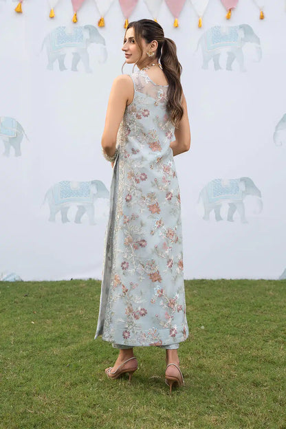 Iznik | Shendi Luxury Formals 23 | ISC-02 FEROZA - Pakistani Designer Dress - by Iznik | Type: Formal - 100% Original at Saira Sultan