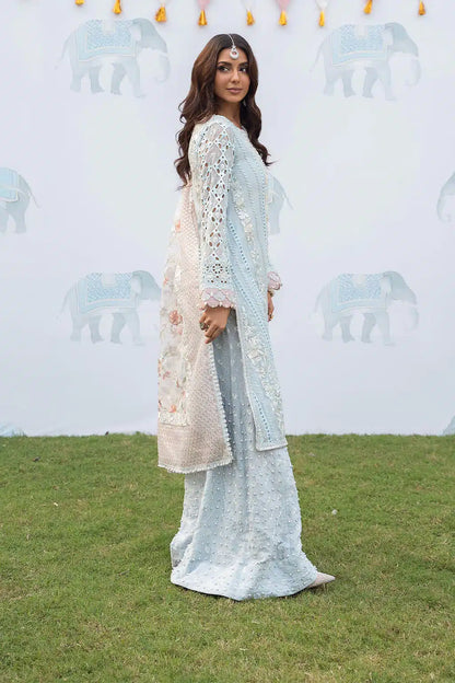 Iznik | Shendi Luxury Formals 23 | ISC-02 FEROZA - Pakistani Designer Dress - by Iznik | Type: Formal - 100% Original at Saira Sultan