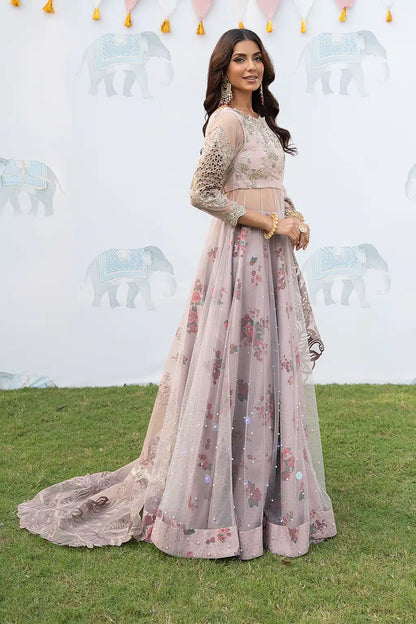 Iznik | Shendi Luxury Formals 23 | ISC-01 SAAHIRA - Pakistani Designer Dress - by Iznik | Type: Formal - 100% Original at Saira Sultan