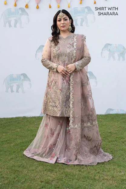 Iznik | Shendi Luxury Formals 23 | ISC-01 SAAHIRA - Pakistani Designer Dress - by Iznik | Type: Formal - 100% Original at Saira Sultan