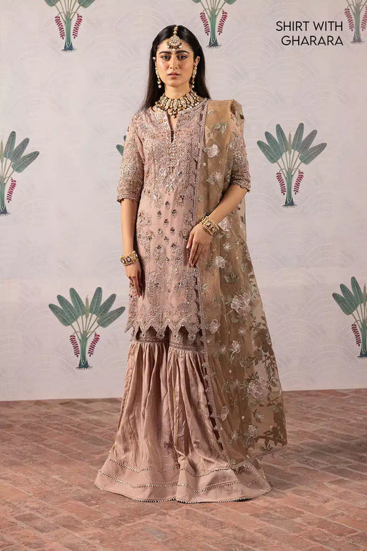 Iznik | Shendi Luxury Formals 23 | ISC-04 MAALA - Pakistani Designer Dress - by Iznik | Type: Formal - 100% Original at Saira Sultan