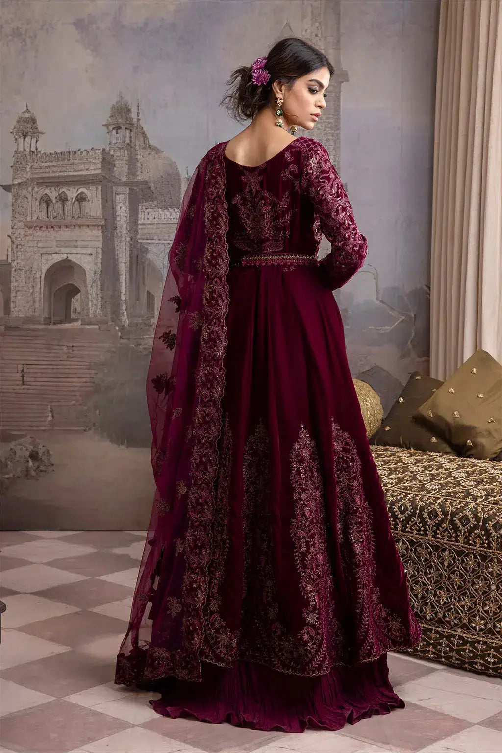 Iznik | Festive Velvet 23 | IV-33 MAHSA - Pakistani Designer Dress - by Iznik | Type: Formal - 100% Original at Saira Sultan