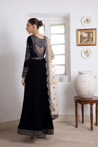 Iznik | Festive Velvet 23 | IV-35 SHAMS - Pakistani Designer Dress - by Iznik | Type: Formal - 100% Original at Saira Sultan