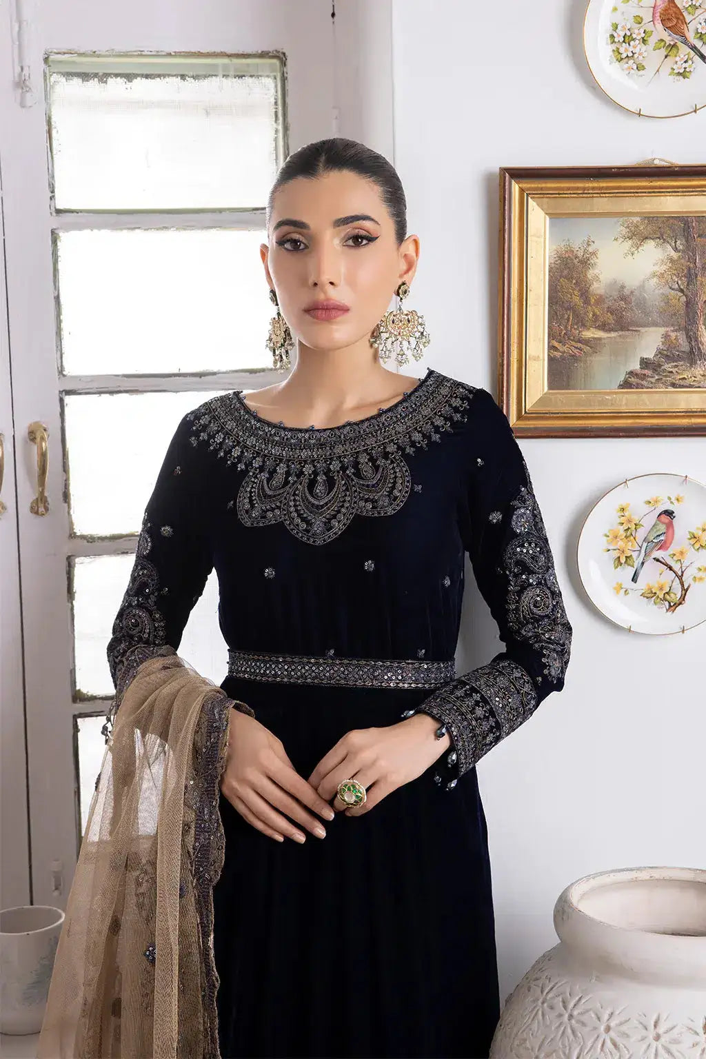 Iznik | Festive Velvet 23 | IV-35 SHAMS - Pakistani Designer Dress - by Iznik | Type: Formal - 100% Original at Saira Sultan