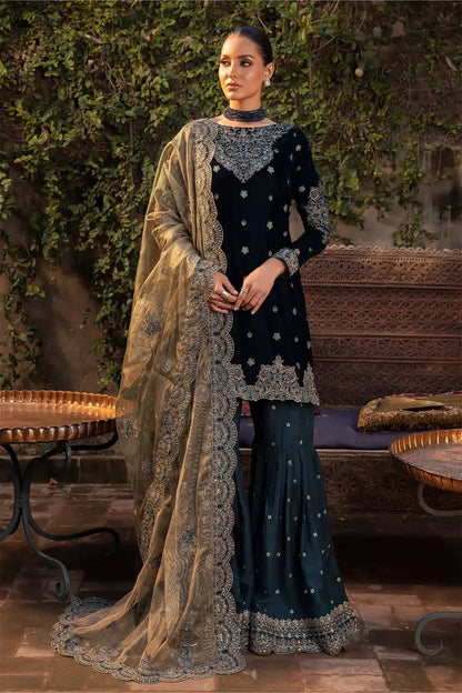 Iznik | Festive Velvet 23 | IV-34 DARYA - Pakistani Designer Dress - by Iznik | Type: Formal - 100% Original at Saira Sultan