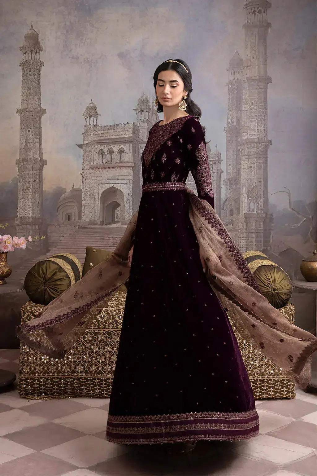 Iznik | Festive Velvet 23 | IV-36 ELAHEH - Pakistani Designer Dress - by Iznik | Type: Formal - 100% Original at Saira Sultan