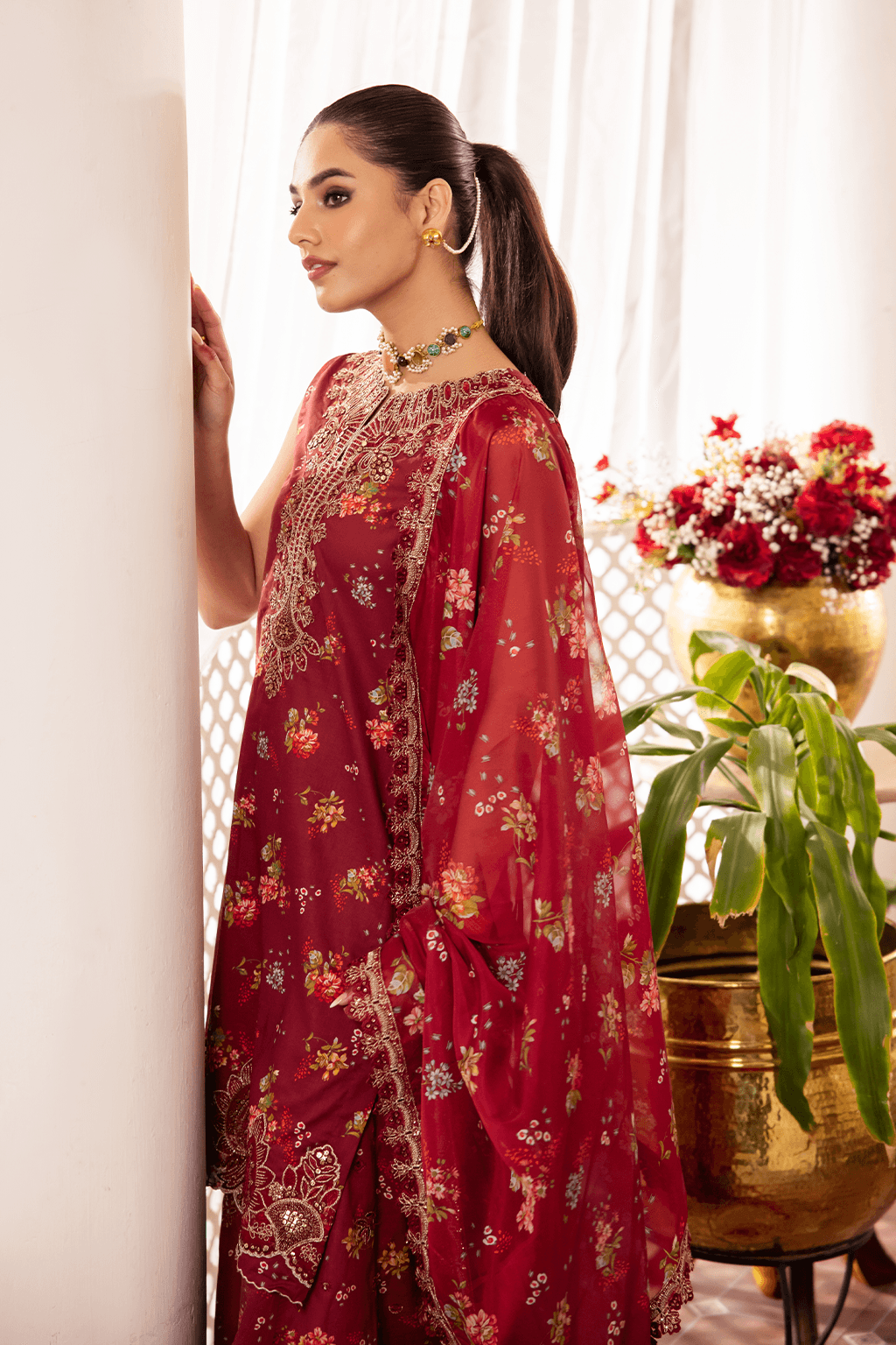 Iznik | Nani Ka Ghar | NKG-09 - Pakistani Designer Dress - by Iznik | Type: Luxury - 100% Original at Saira Sultan