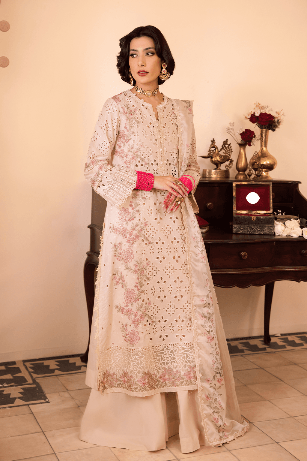 Iznik | Nani Ka Ghar | NKG-12 - Pakistani Designer Dress - by Iznik | Type: Luxury - 100% Original at Saira Sultan