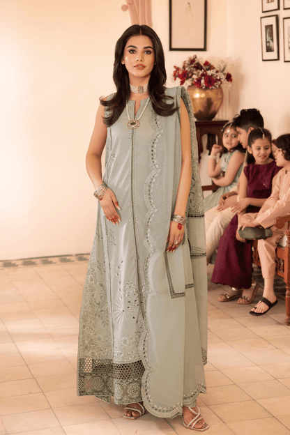 Iznik | Nani Ka Ghar | NKG-02 - Pakistani Designer Dress - by Iznik | Type: Luxury - 100% Original at Saira Sultan