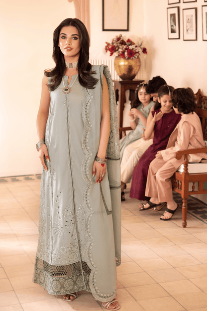 Iznik | Nani Ka Ghar | NKG-02 - Pakistani Designer Dress - by Iznik | Type: Luxury - 100% Original at Saira Sultan