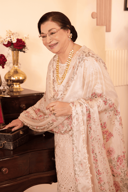Iznik | Nani Ka Ghar | NKG-12 - Pakistani Designer Dress - by Iznik | Type: Luxury - 100% Original at Saira Sultan