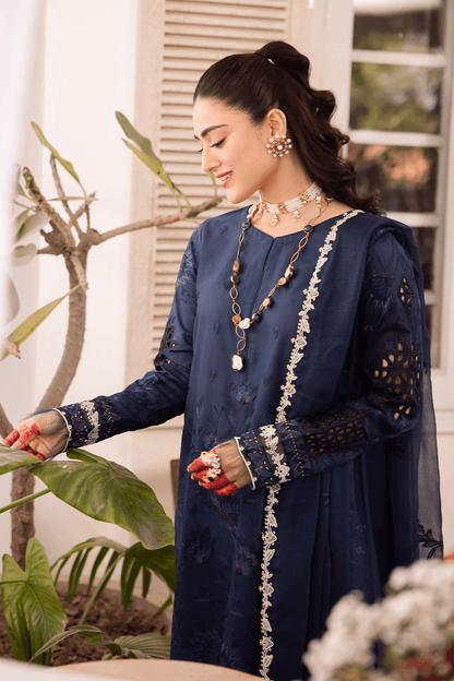 Iznik | Nani Ka Ghar | NKG-03 - Pakistani Designer Dress - by Iznik | Type: Luxury - 100% Original at Saira Sultan